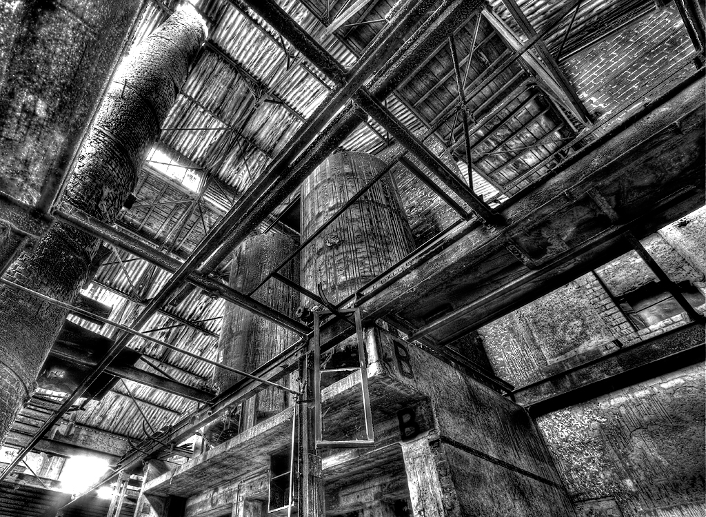 la presta usine d'asphalt val de travers jura neuchatel urbanexploration.ch urban exploration urbex bern switzerland schweiz hdr hdri schwarz-weiss
