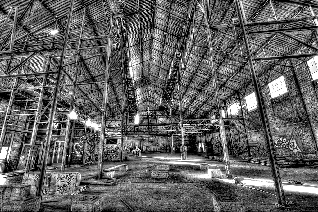 la presta usine d'asphalt val de travers jura neuchatel urbanexploration.ch urban exploration urbex bern switzerland schweiz hdr hdri schwarz-weiss